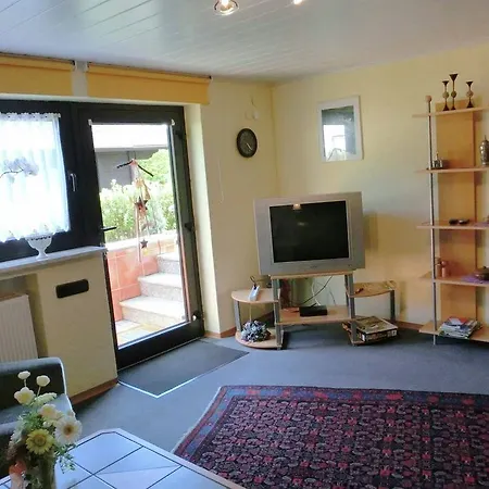 Cozy Apartment In Pracht Near The Lake Apartamento *